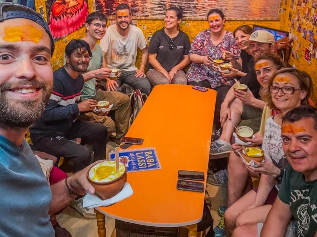 Karma Hostel Khajurāho Eksteriør billede